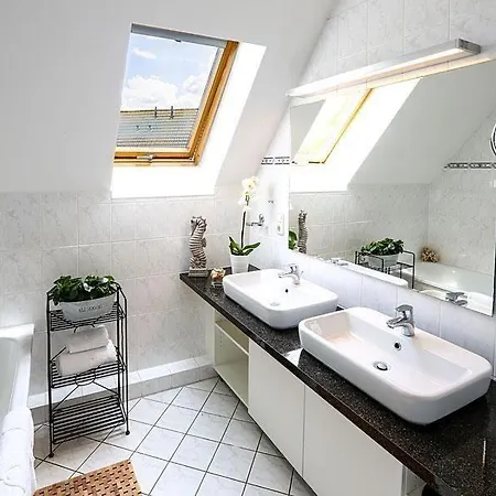 Prázdninový dům Haus-ruegen-8a *